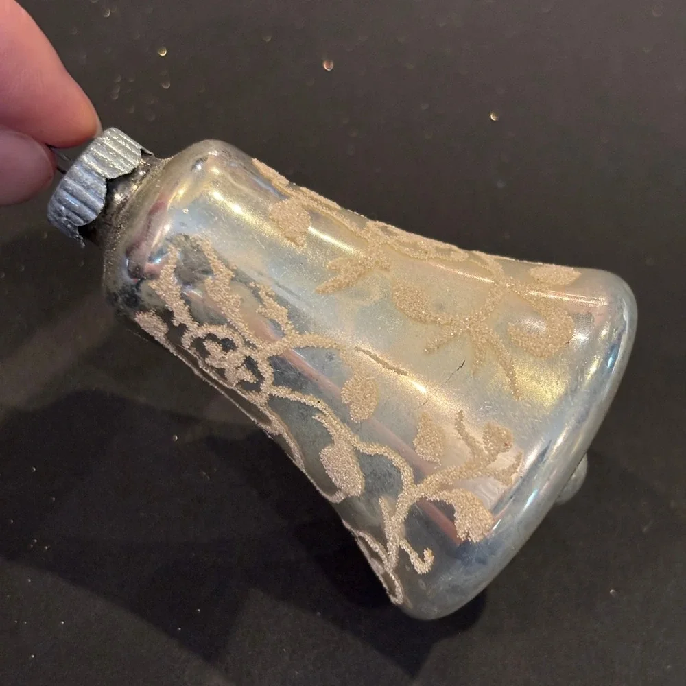 Shiny Brite Vintage Bell Ornament Silver Mercury Glass Mica Stencil 3in